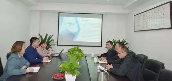 商學(xué)院與科技信息咨詢服務(wù)公司共建校外實(shí)習(xí)基地，助力學(xué)生實(shí)踐能力提升